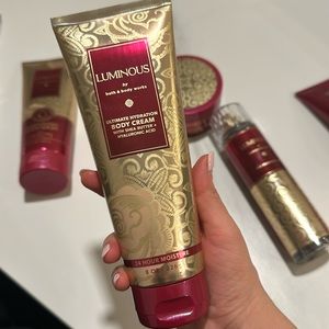 Luminous by bath and body works body cream
